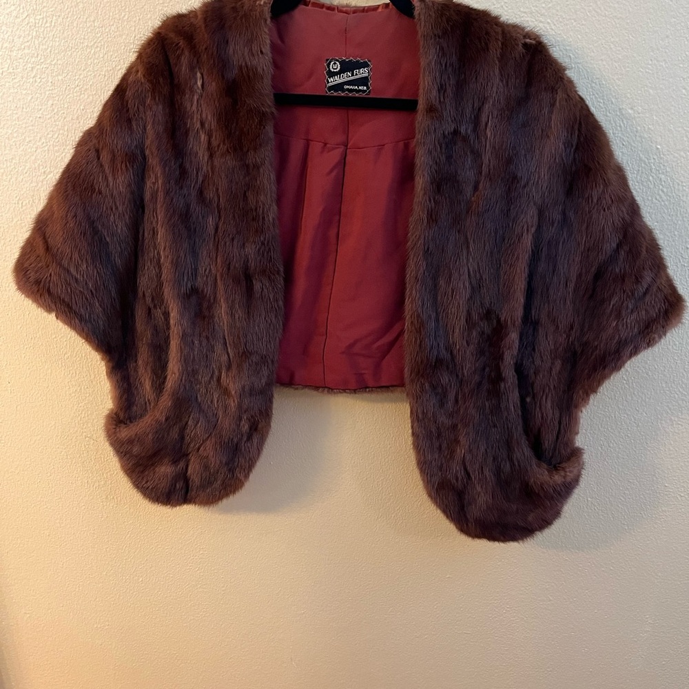 Elegant Vintage Fur Wrap